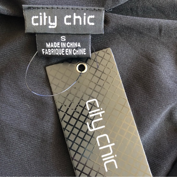 🌿 CITY CHIC 🌿 black Draped faux wrap dress size S (16) with belt BNWT RRP $99 - Picture 12 of 14